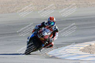 media/Jan-08-2022-SoCal Trackdays (Sat) [[1ec2777125]]/Turn 10 (2pm)/